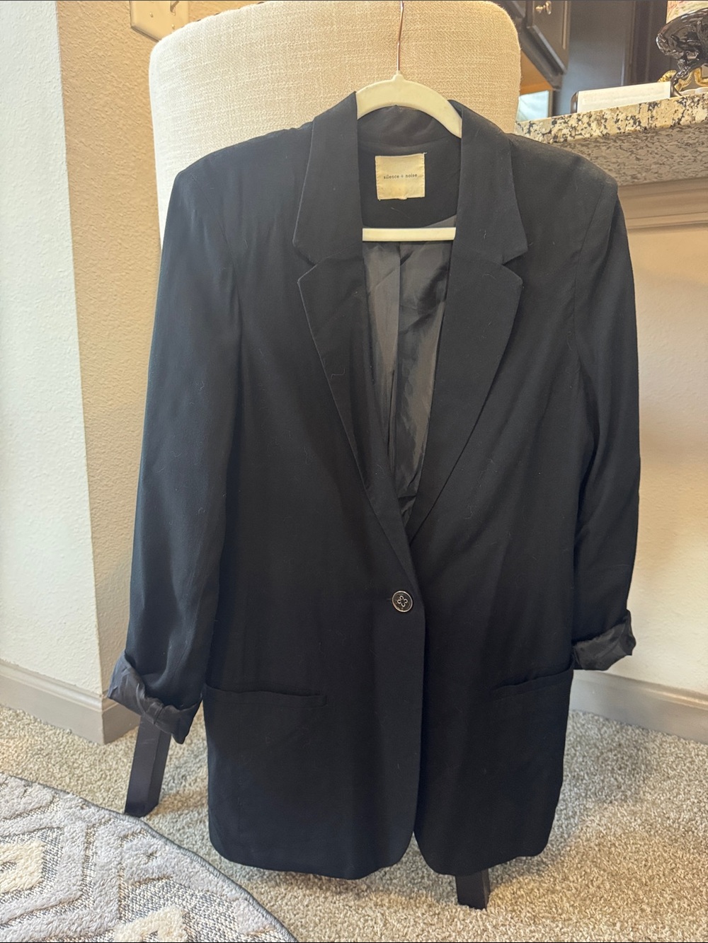 silence + noise Black Single-Button Blazer
